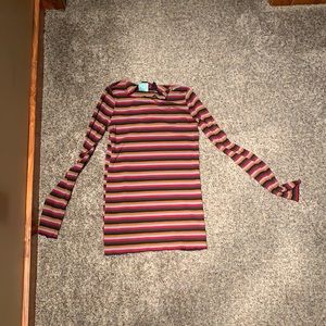 Minted Boutique Women’s Mock Turtle Neck, Size Small/Medium